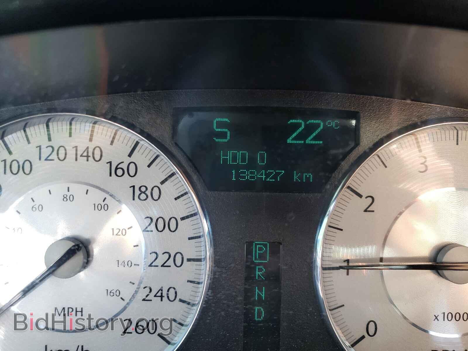 2009 CHRYSLER 300 - VIN: 2C3KA63T89H547352 - Фото 8