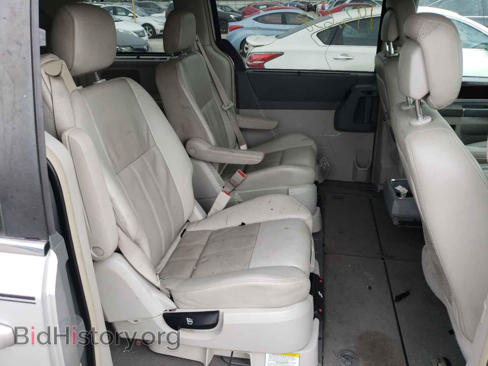 2010 CHRYSLER MINIVAN - VIN: 2A4RR5DXXAR466702 - Фото 6