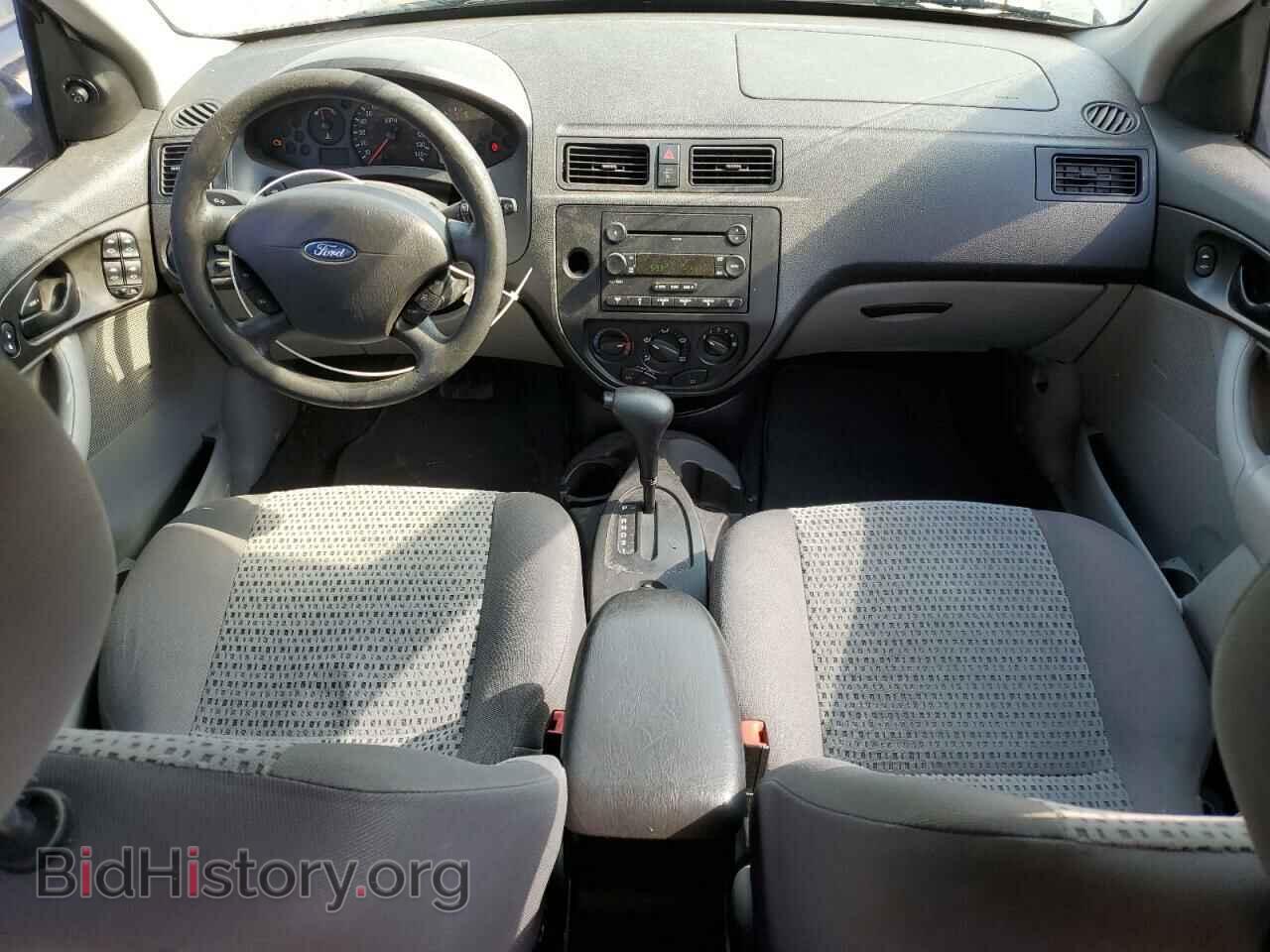 2007 FORD FOCUS - VIN: 1FAHP36N67W209789 - Фото 8