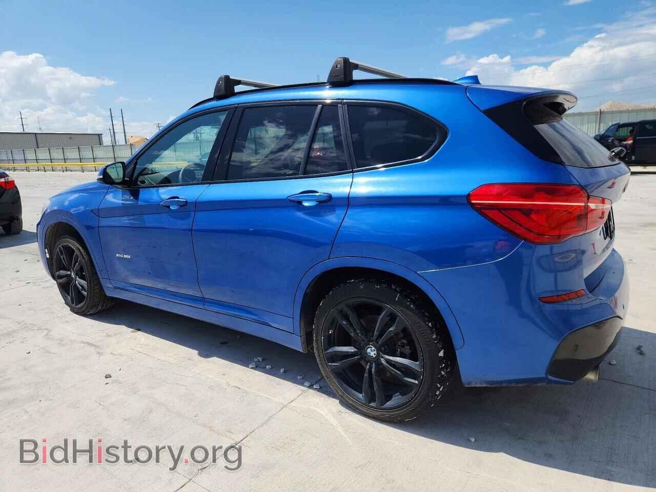 2017 BMW X1 - VIN: WBXHT3C37H5F80031 - Фото 2