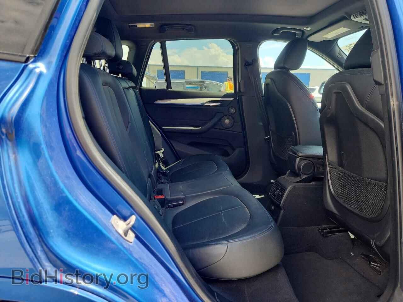 2017 BMW X1 - VIN: WBXHT3C37H5F80031 - Фото 11