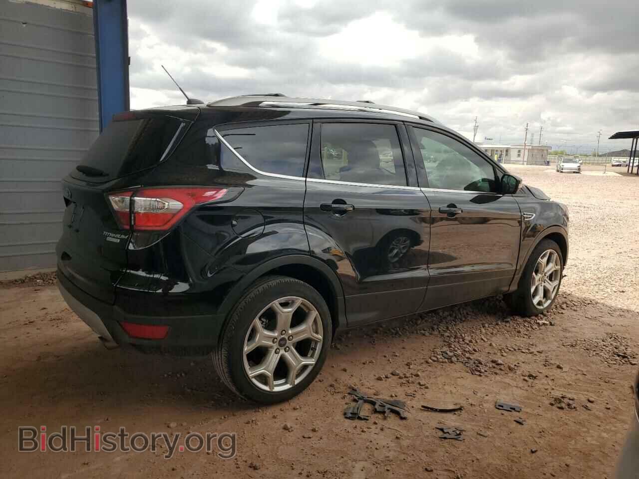 2017 FORD ESCAPE - VIN: 1FMCU0J92HUB02852 - Фото 3
