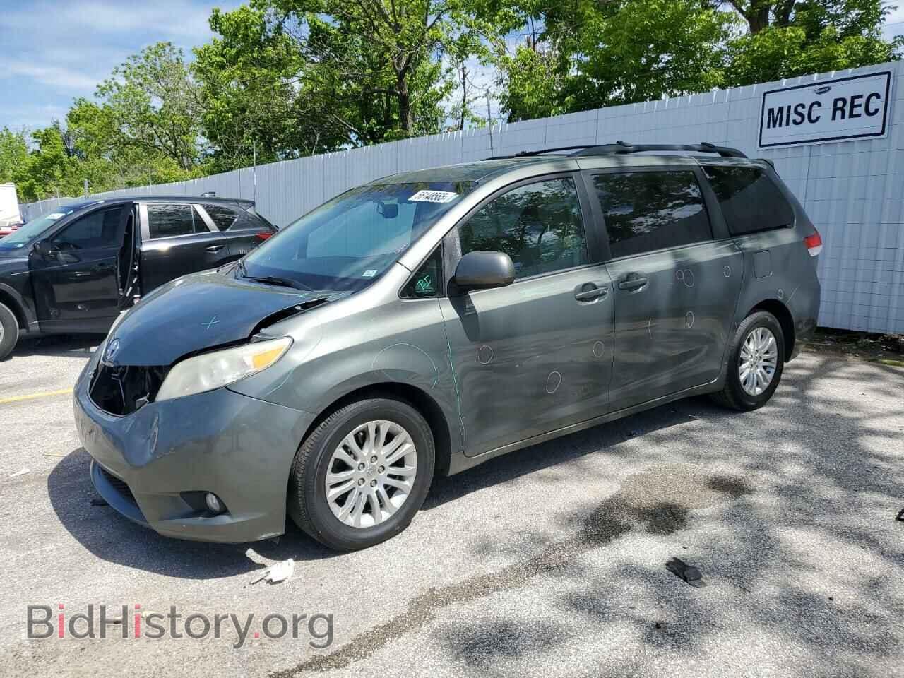 Photo 5TDYK3DC1ES453924 - TOYOTA All Models 2014