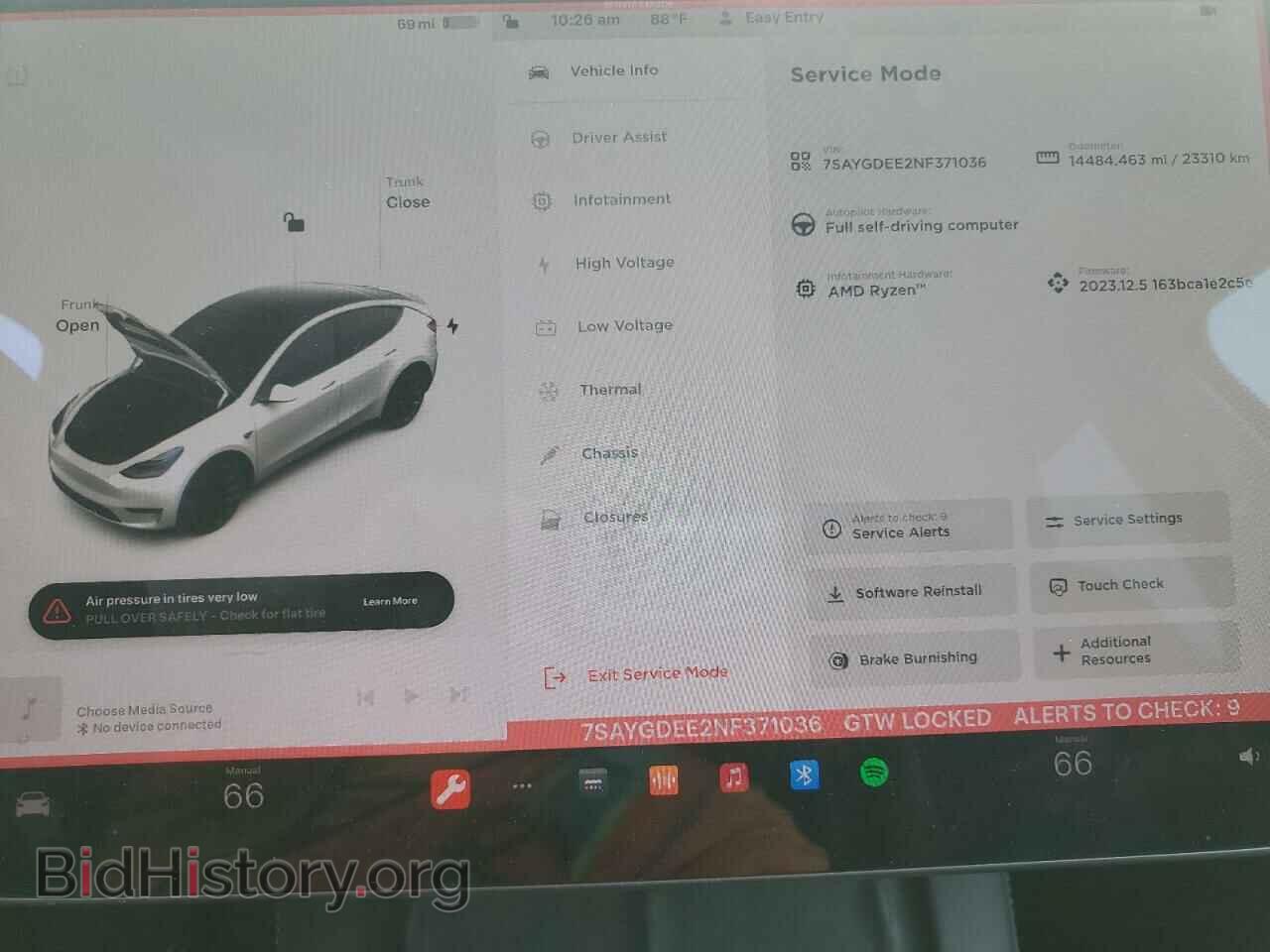 2022 TESLA MODEL Y - VIN: 7SAYGDEE2NF371036 - Фото 9