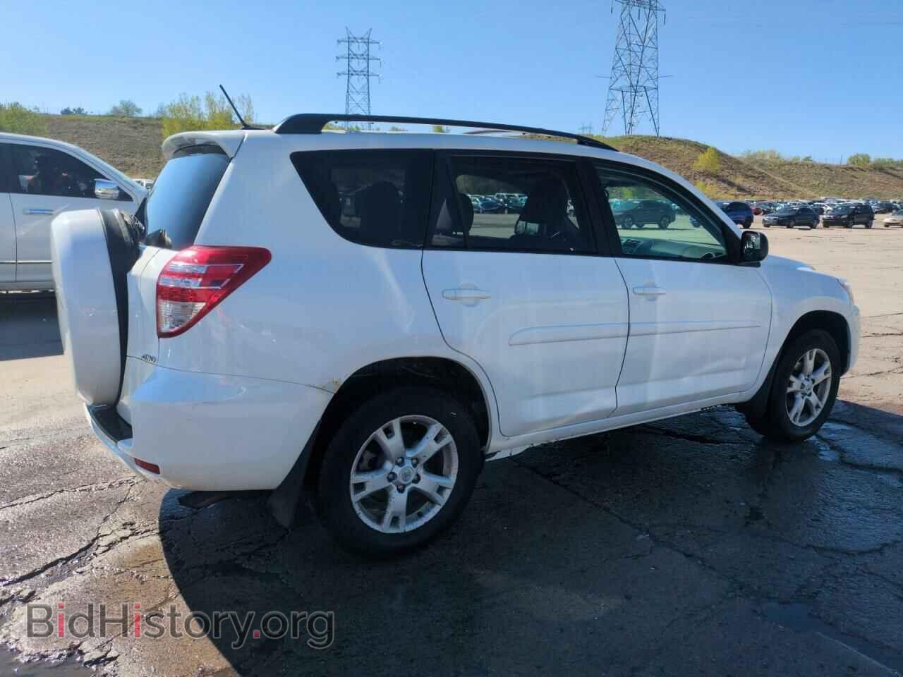 2011 TOYOTA RAV4 - VIN: 2T3BF4DV4BW169621 - Фото 3