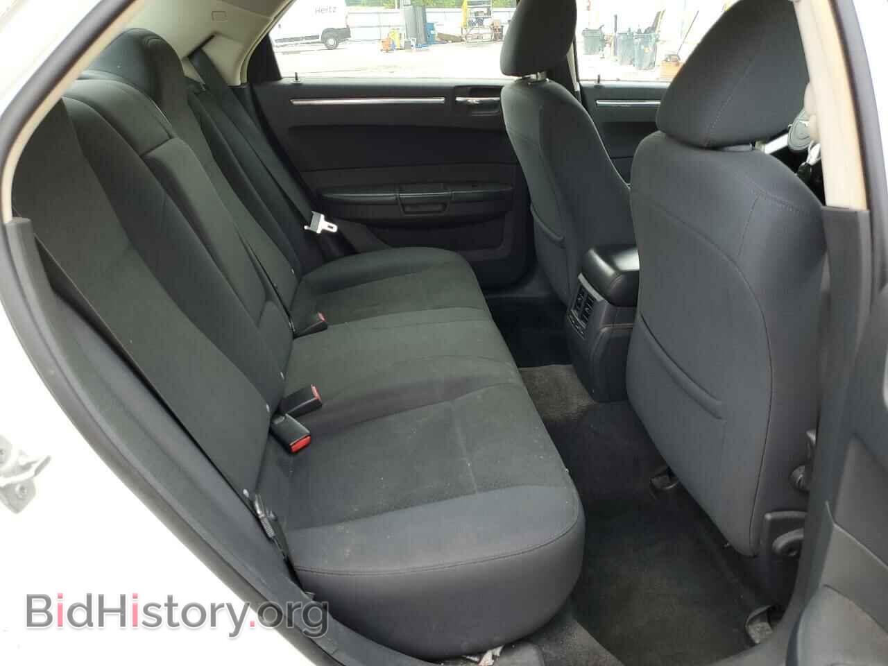 2010 CHRYSLER 300 - VIN: 2C3CA4CD6AH249744 - Фото 6
