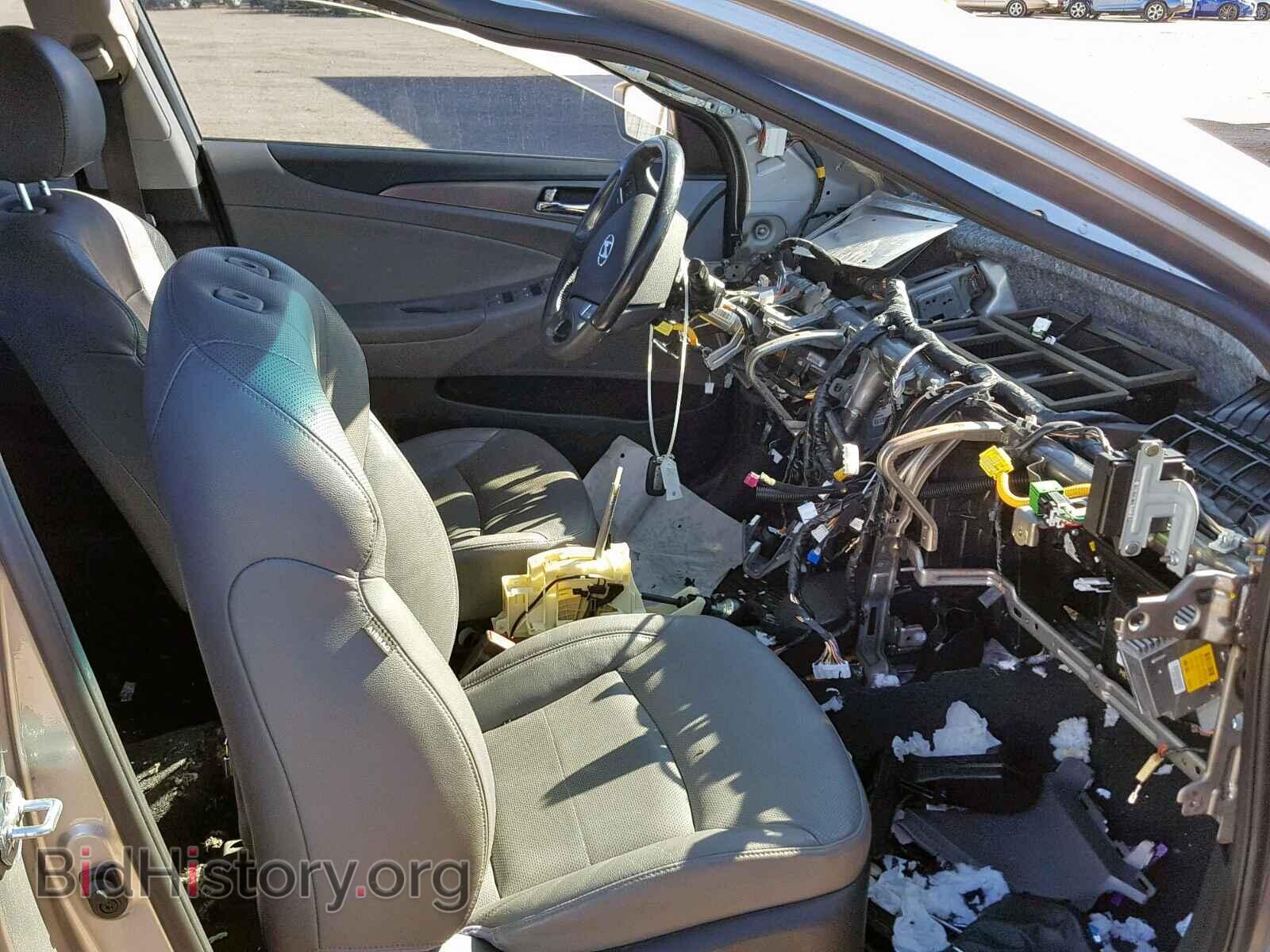 2012 HYUNDAI SONATA - VIN: KMHEC4A42CA037261 - Фото 5