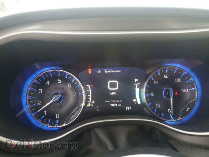 2021 Chrysler PACIFICA (VIN 2C4RC1BG0MR591960) — photo 9 of 13