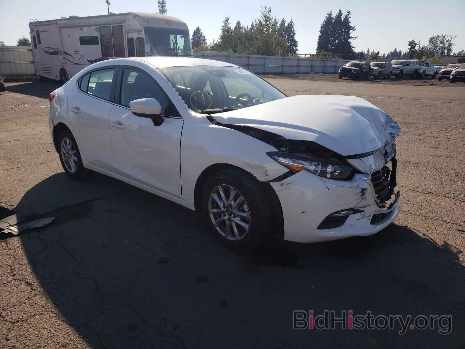 Photo 3MZBN1U70JM198209 - MAZDA 3 2018