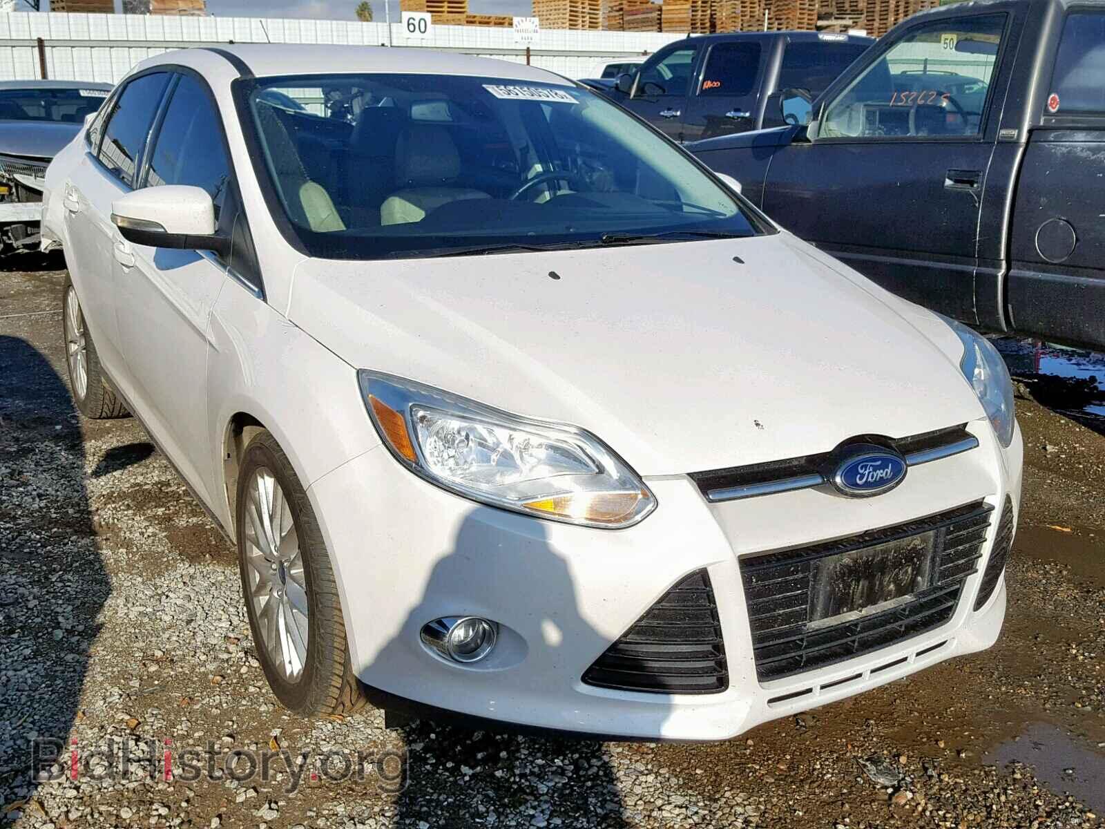 Photo 1FAHP3H24CL392382 - FORD FOCUS 2012