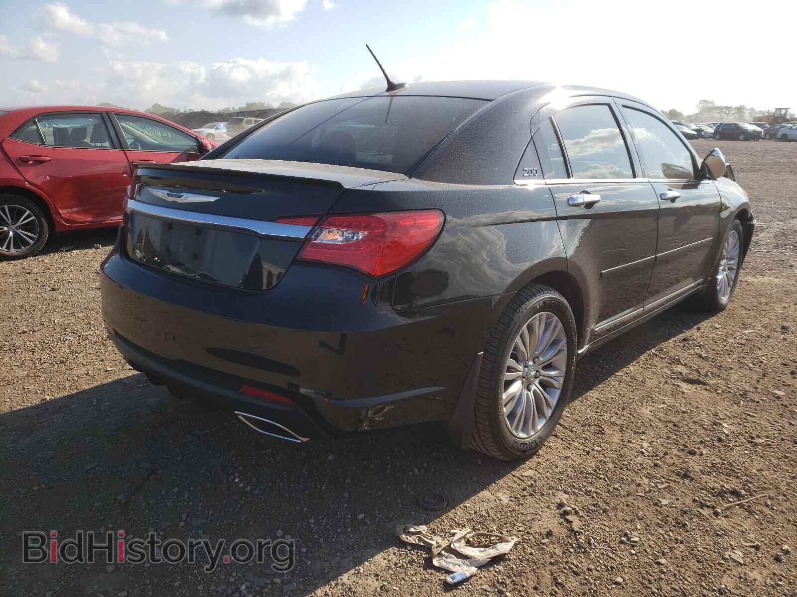 2013 CHRYSLER 200 - VIN: 1C3CCBCG1DN578226 - Фото 4