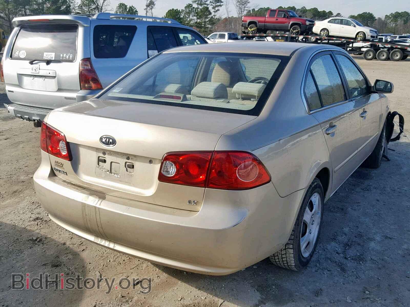 2007 KIA OPTIMA - VIN: KNAGE123975129538 - Фото 4