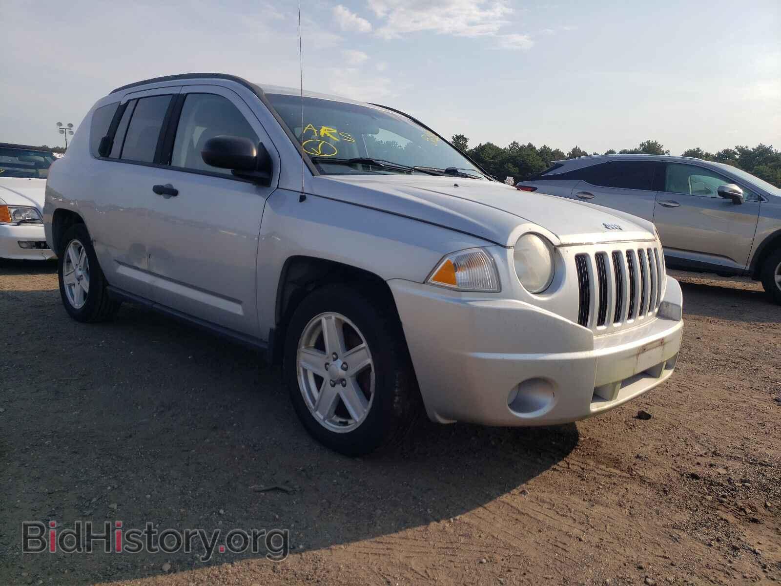 Фотография 1J8FT47W17D118976 - JEEP COMPASS 2007