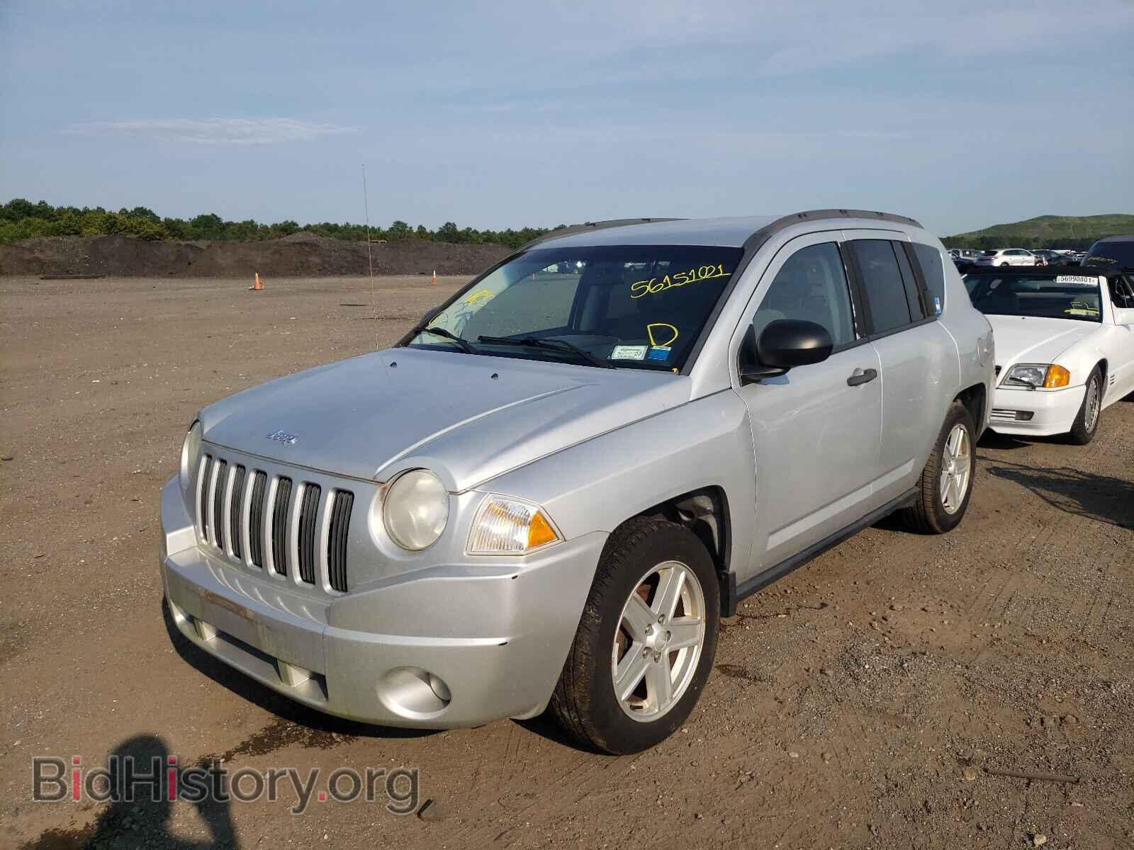 2007 JEEP COMPASS - VIN: 1J8FT47W17D118976 - Photo 2