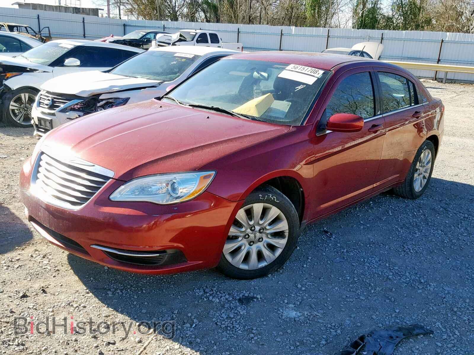 2013 CHRYSLER 200 - VIN: 1C3CCBAB6DN641649 - Фото 2