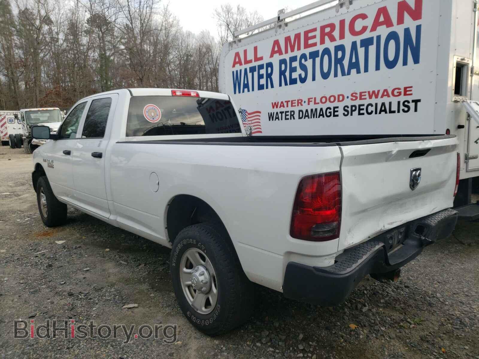 2018 RAM 2500 - VIN: 3C6UR5HJ3JG125533 - Photo 3