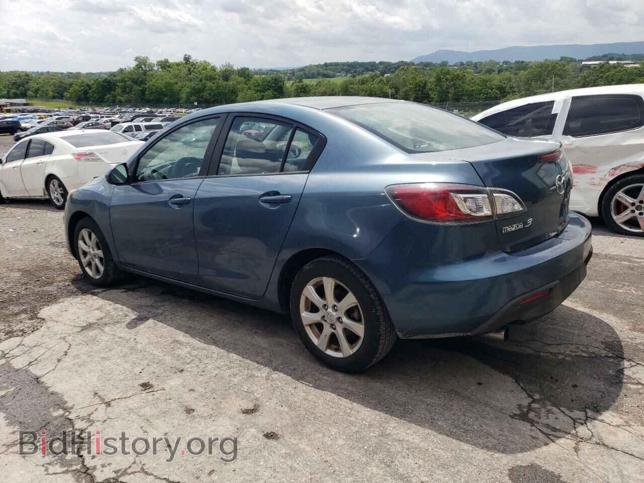2011 MAZDA 3 - VIN: JM1BL1VG2B1447843 - Фото 2