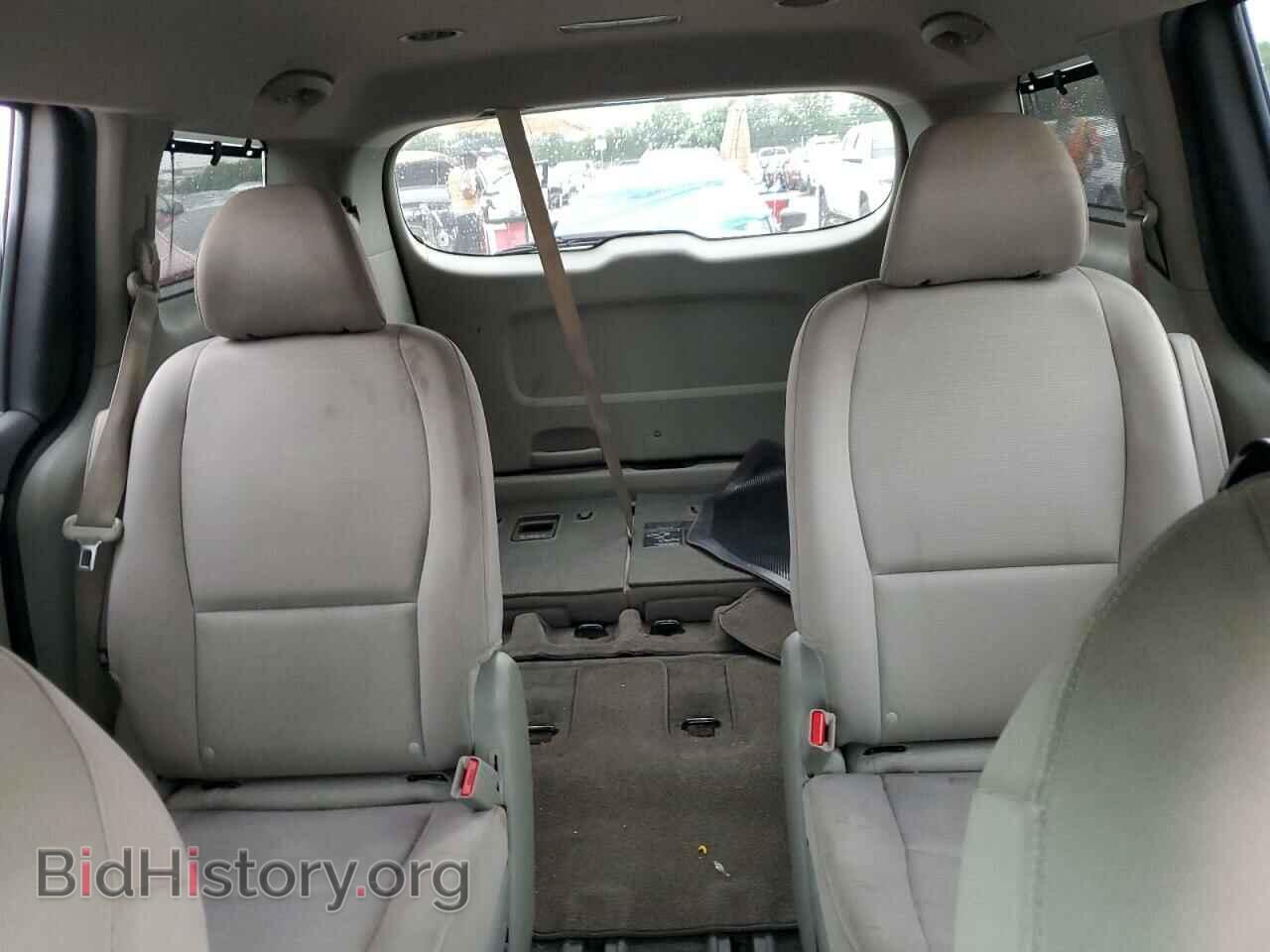 2015 KIA All Models - VIN: KNDMB5C11F6027579 - Фото 10