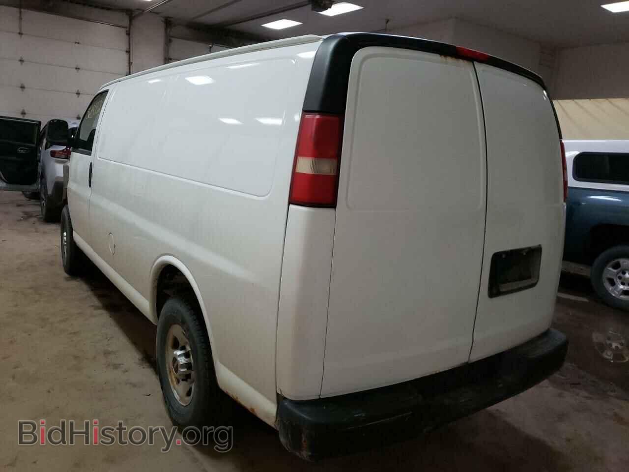 2011 GMC SAVANA - VIN: 1GTW7FCA7B1103684 - Фото 3