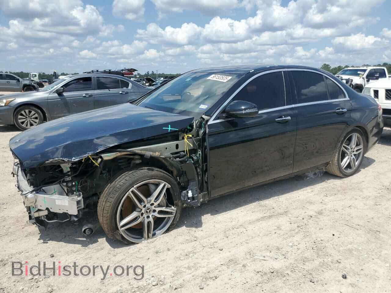 Photo WDDZF4JB3JA327703 - MERCEDES-BENZ E-CLASS 2018