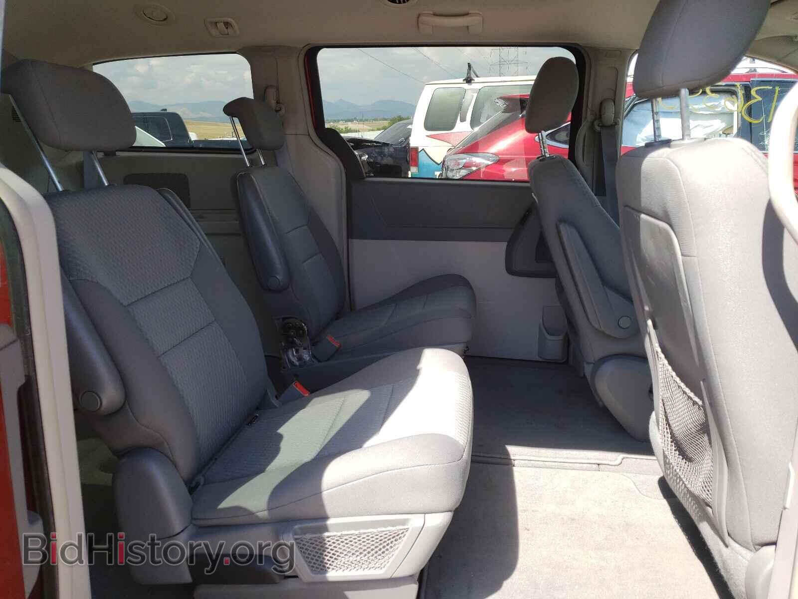 2010 CHRYSLER MINIVAN - VIN: 2A4RR4DE2AR187799 - Фото 6