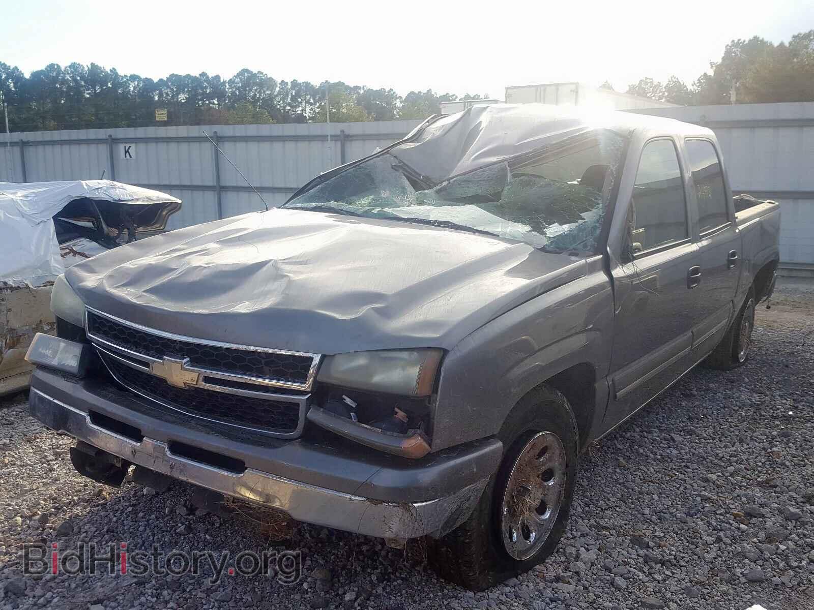 2007 CHEVROLET SILVERADO - VIN: 2GCEC13V371124711 - Фото 2