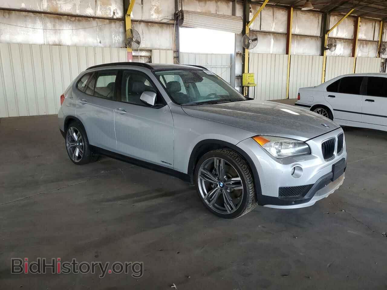 2015 BMW X1 - VIN: WBAVM5C54FVV94499 - Фото 4