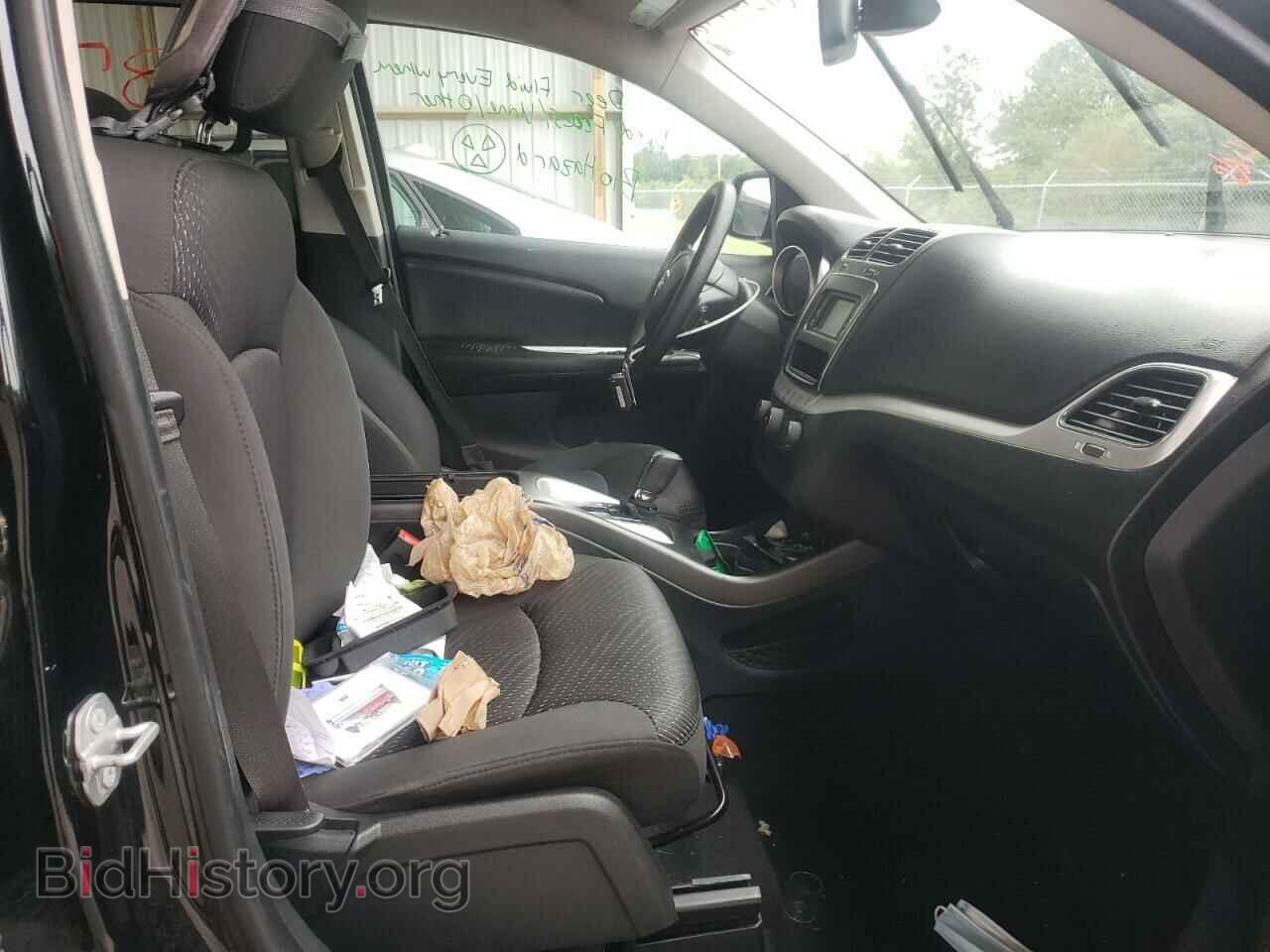 2018 DODGE JOURNEY - VIN: 3C4PDCAB2JT383898 - Фото 5