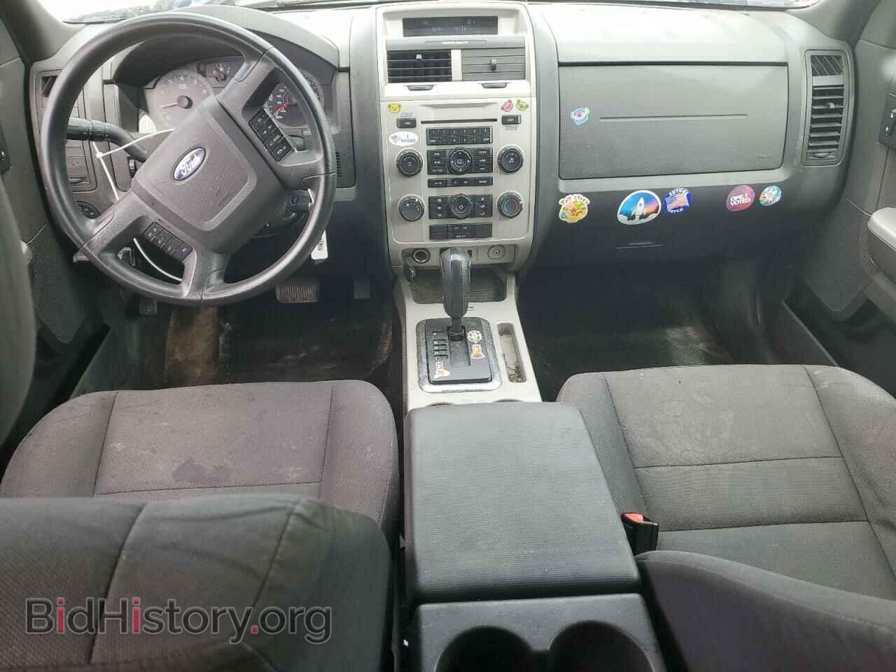 2011 FORD ESCAPE - VIN: 1FMCU0DG3BKA77490 - Фото 8
