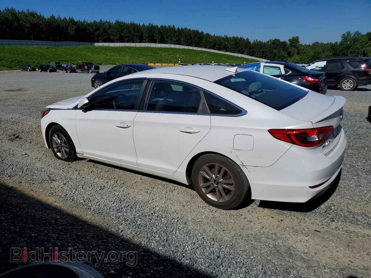 2016 HYUNDAI SONATA - VIN: 5NPE24AF3GH303457 - Фото 2