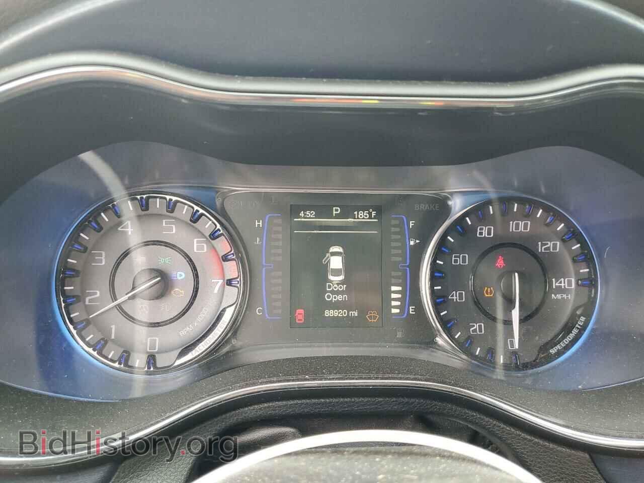 2016 CHRYSLER 200 - VIN: 1C3CCCBB5GN174264 - Фото 9