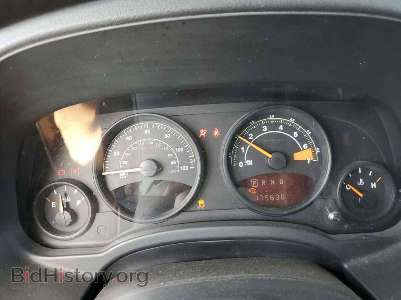 2014 JEEP COMPASS - VIN: 1C4NJCBA4ED777050 - Фото 9