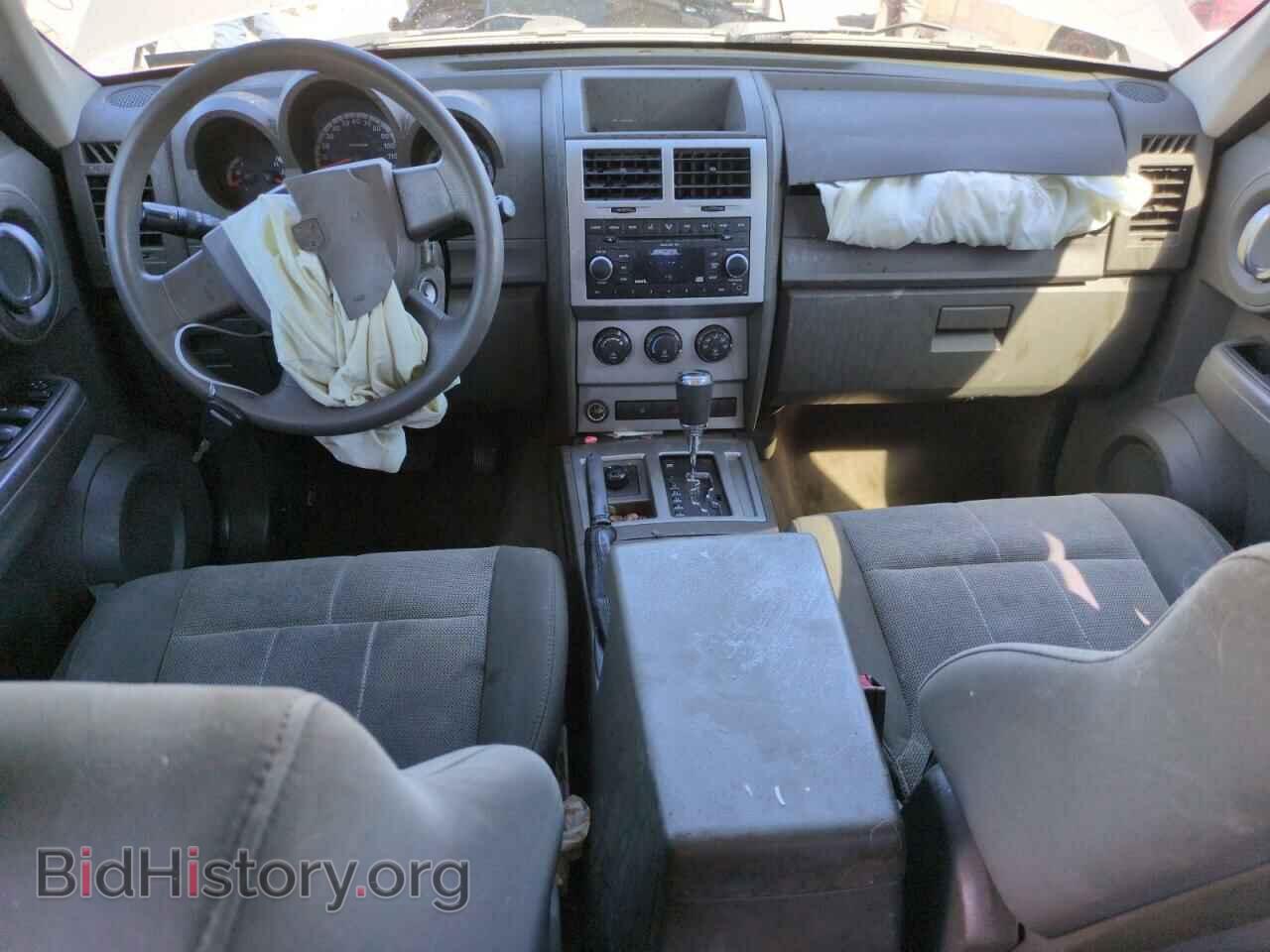 2008 DODGE NITRO - VIN: 1D8GU28K08W252927 - Фото 8
