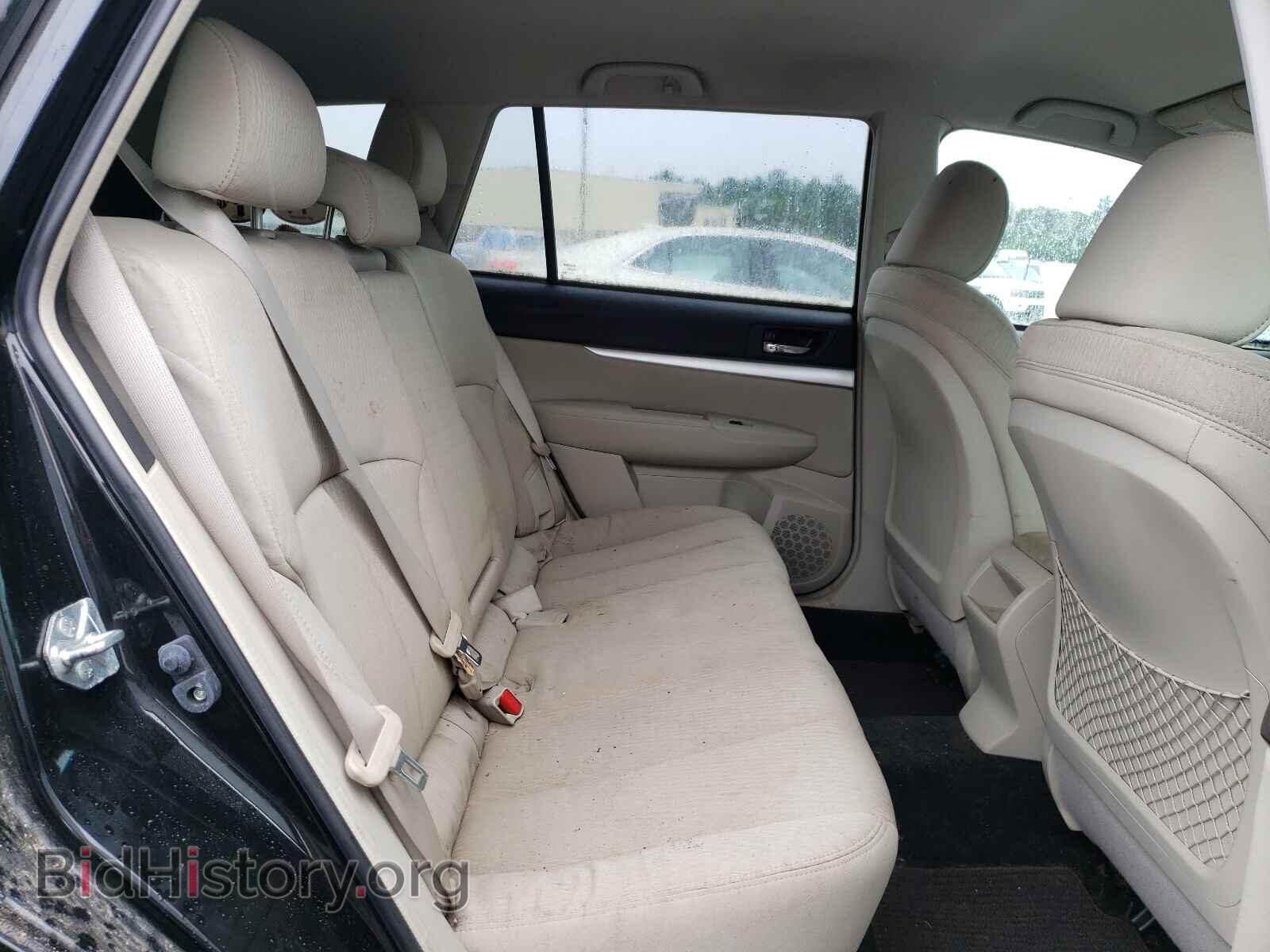 2011 SUBARU OUTBACK - VIN: 4S4BRBCCXB1403136 - Photo 6