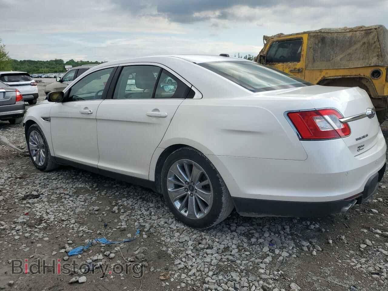 2012 FORD TAURUS - VIN: 1FAHP2FW0CG126852 - Фото 2
