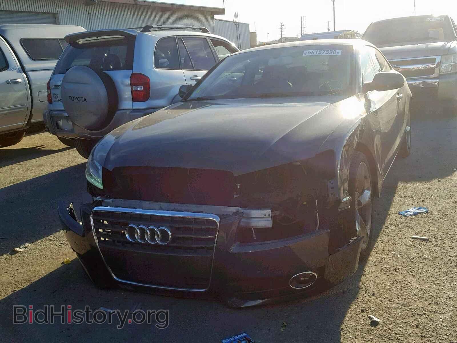 2010 AUDI A5 PREMIUM - VIN: WAURFAFR8AA081730 - Фото 2