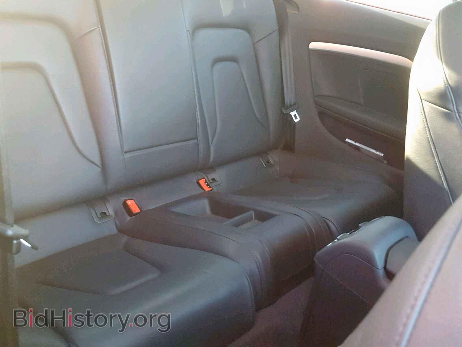 2010 AUDI A5 PREMIUM - VIN: WAURFAFR8AA081730 - Фото 6