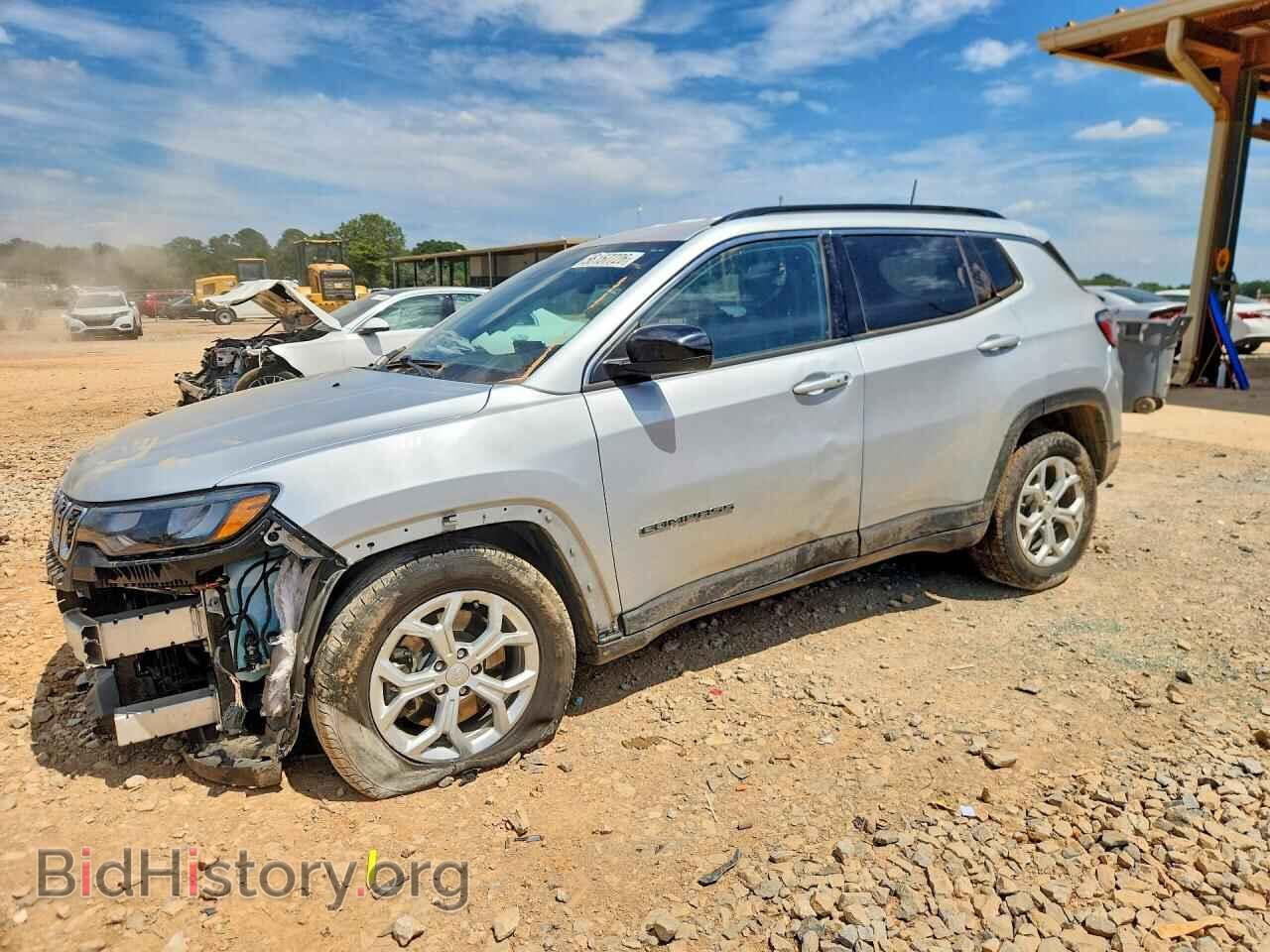 Photo 3C4NJDBN2RT118649 - JEEP COMPASS 2024