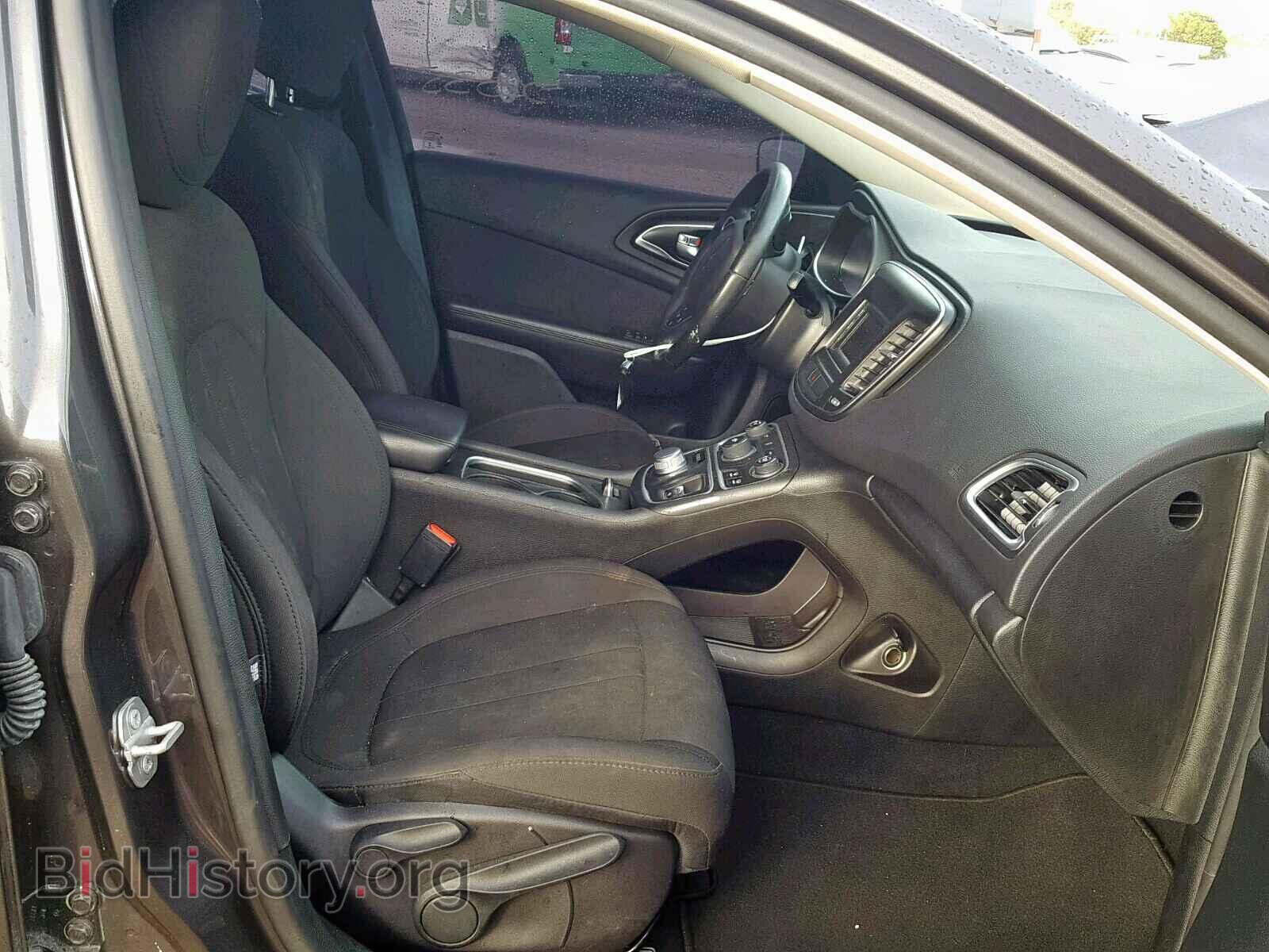 2016 CHRYSLER 200 - VIN: 1C3CCCFB1GN196000 - Фото 5