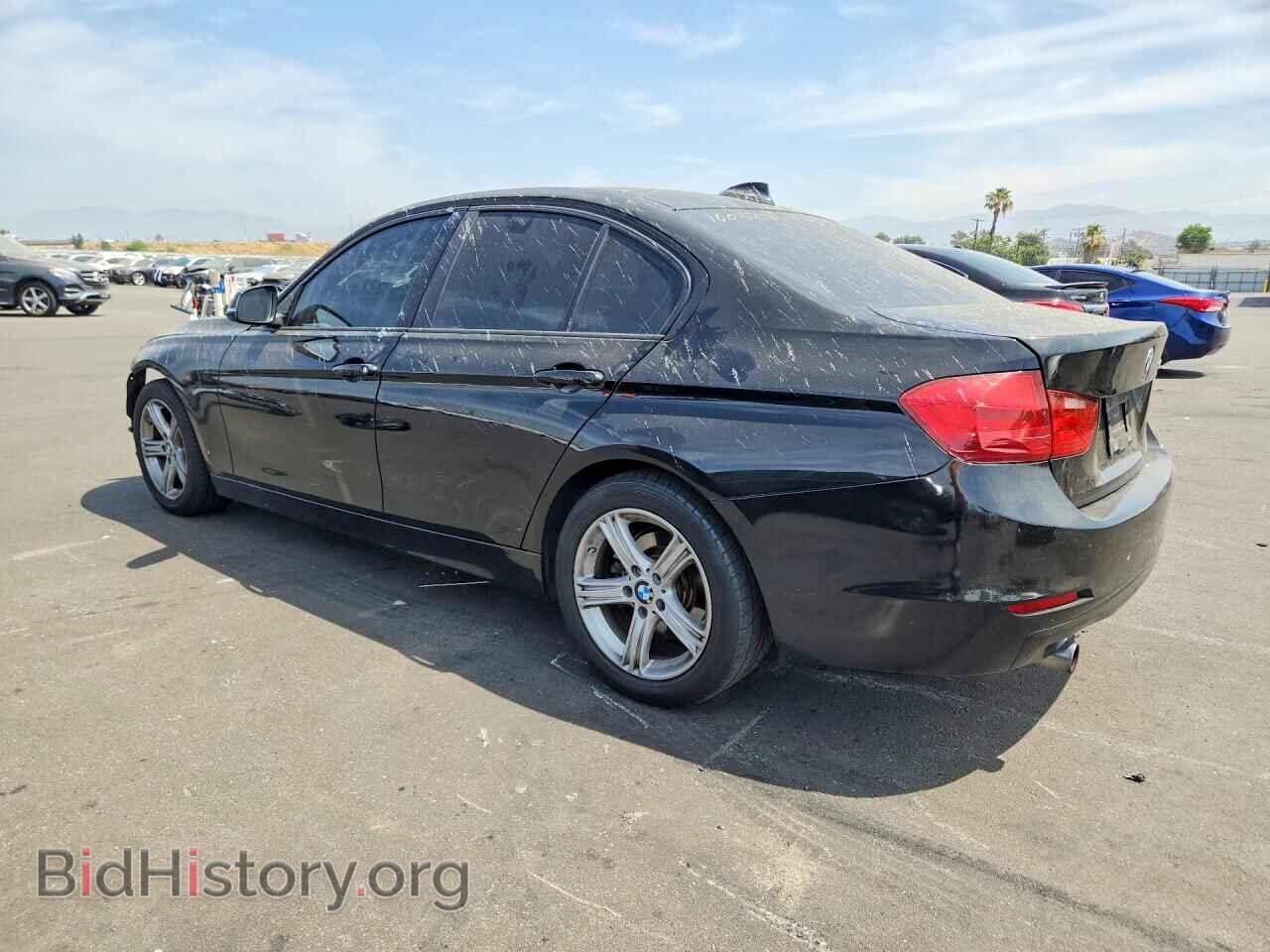 2013 BMW 3 SERIES - VIN: WBA3B1C53DF462251 - Фото 2