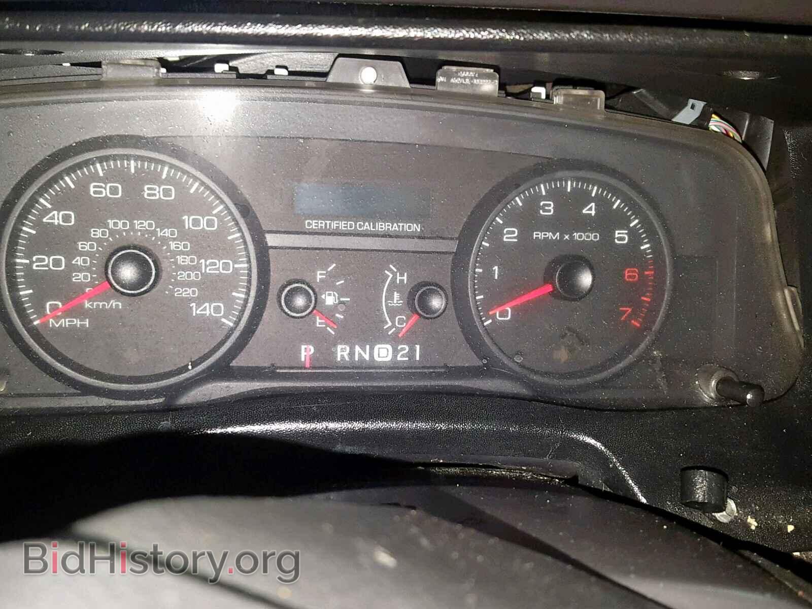 2010 FORD CROWN VIC - VIN: 2FABP7BV5AX100206 - Фото 8