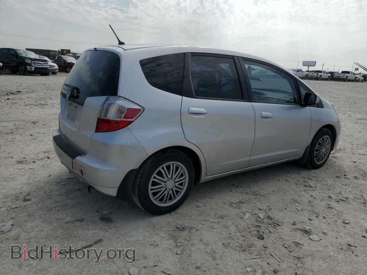 2013 HONDA FIT - VIN: JHMGE8H34DC033101 - Фото 3