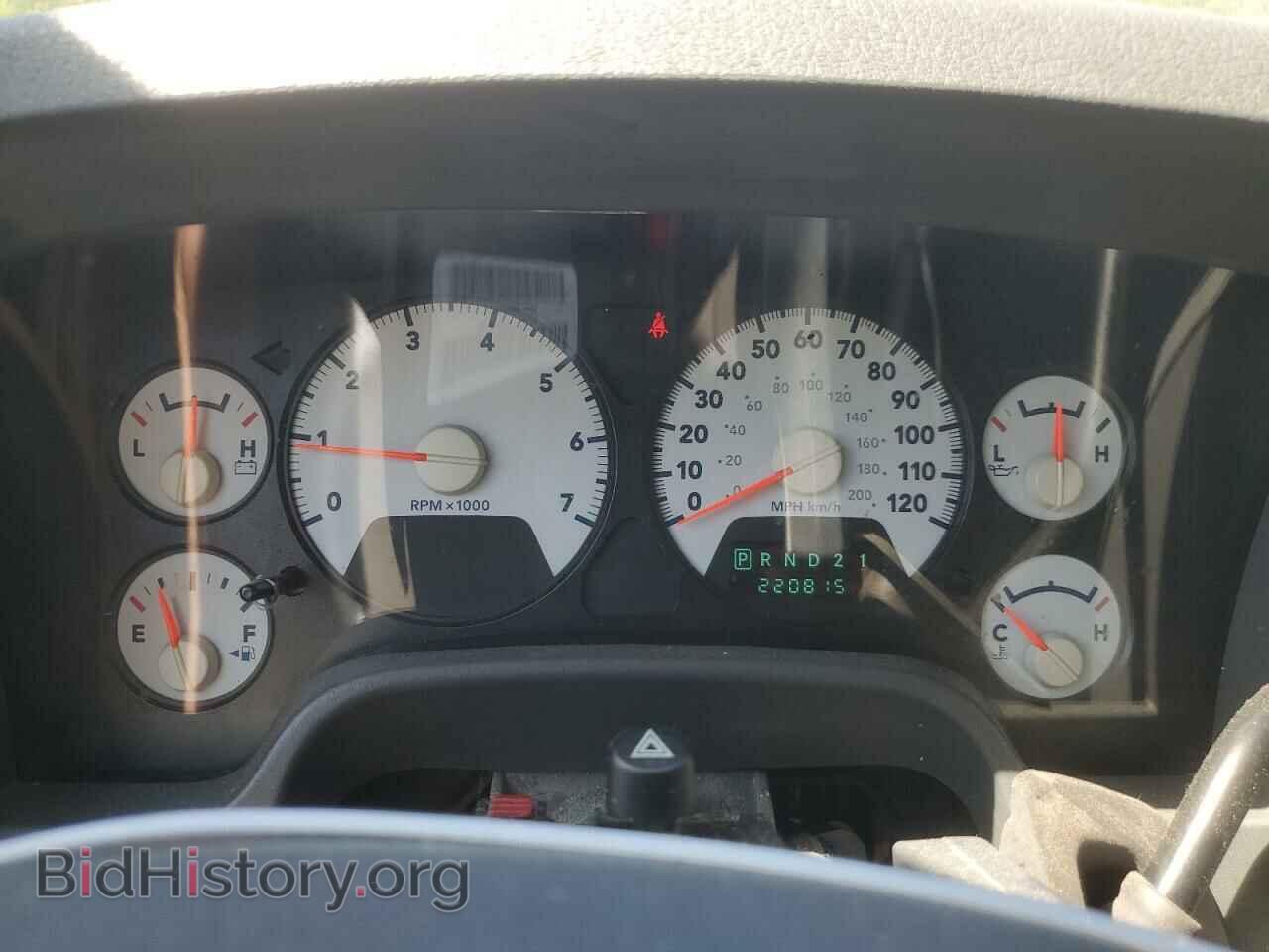 2007 DODGE RAM 1500 - VIN: 1D7HU18207J568097 - Фото 9