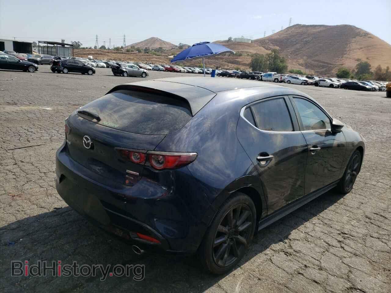 2020 MAZDA 3 - VIN: JM1BPALM9L1176374 - Photo 4