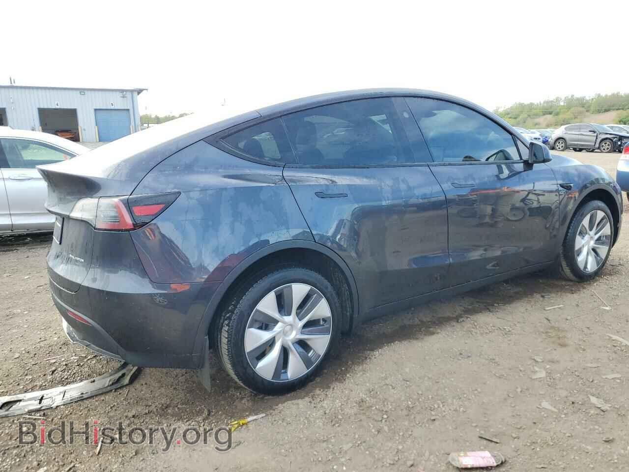 2024 TESLA MODEL Y - VIN: 7SAYGDEE3RA256304 - Фото 3