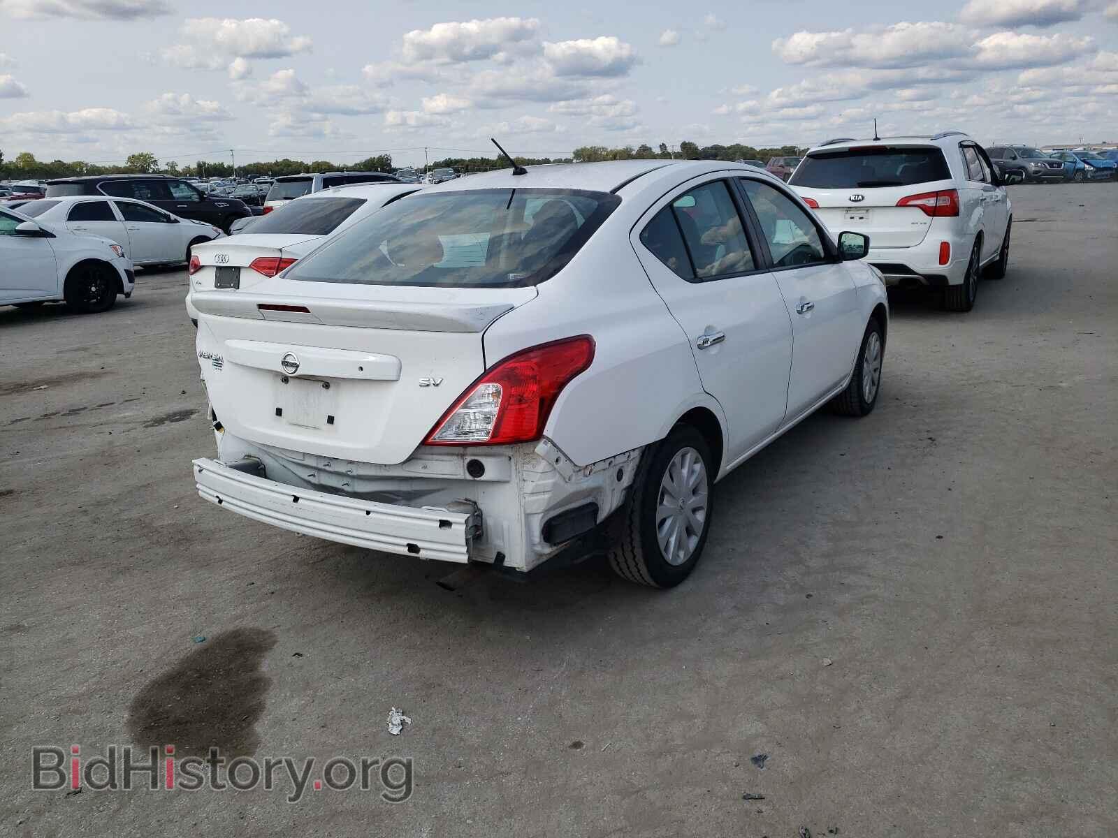 2017 NISSAN VERSA - VIN: 3N1CN7APXHL813043 - Фото 4