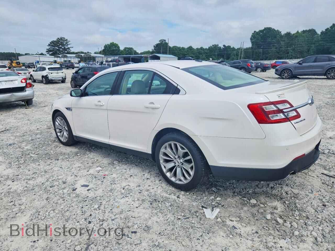 2018 FORD TAURUS - VIN: 1FAHP2F83JG116833 - Фото 2