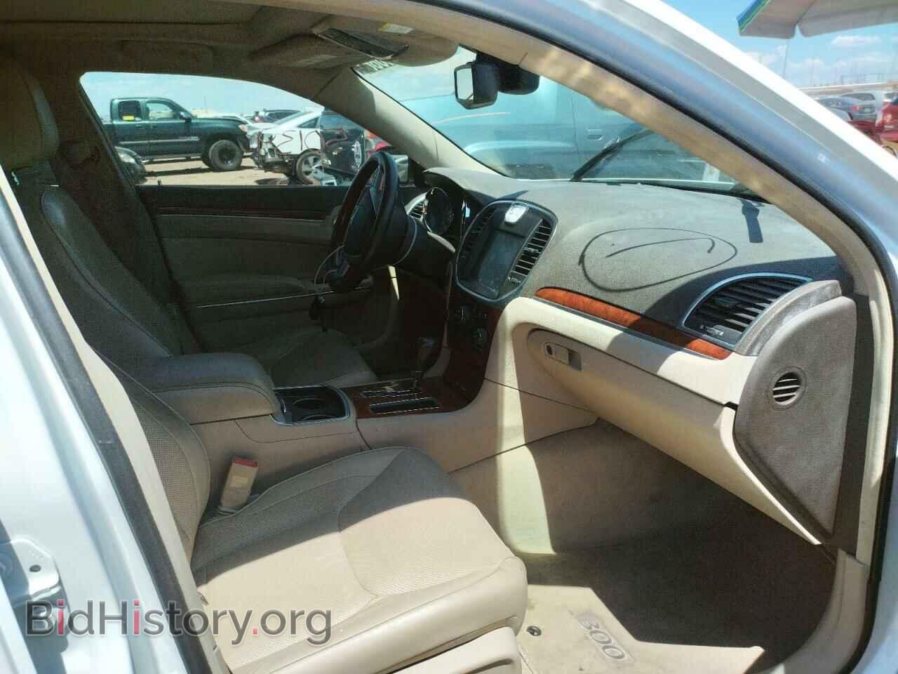 2011 CHRYSLER 300 - VIN: 2C3CA6CTXBH529865 - Фото 5