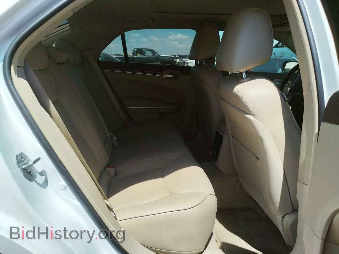 2011 CHRYSLER 300 - VIN: 2C3CA6CTXBH529865 - Фото 6