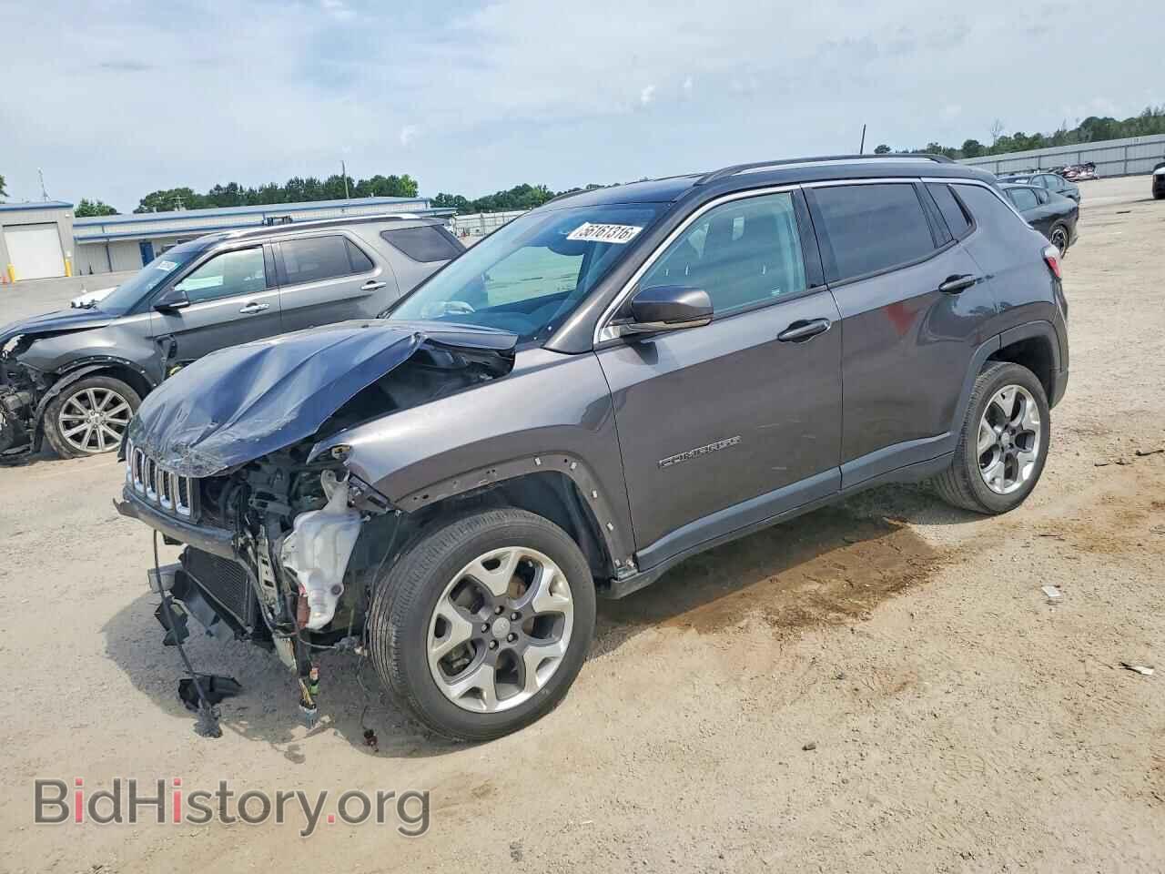 Фотография 3C4NJDCB2JT283061 - JEEP COMPASS 2018